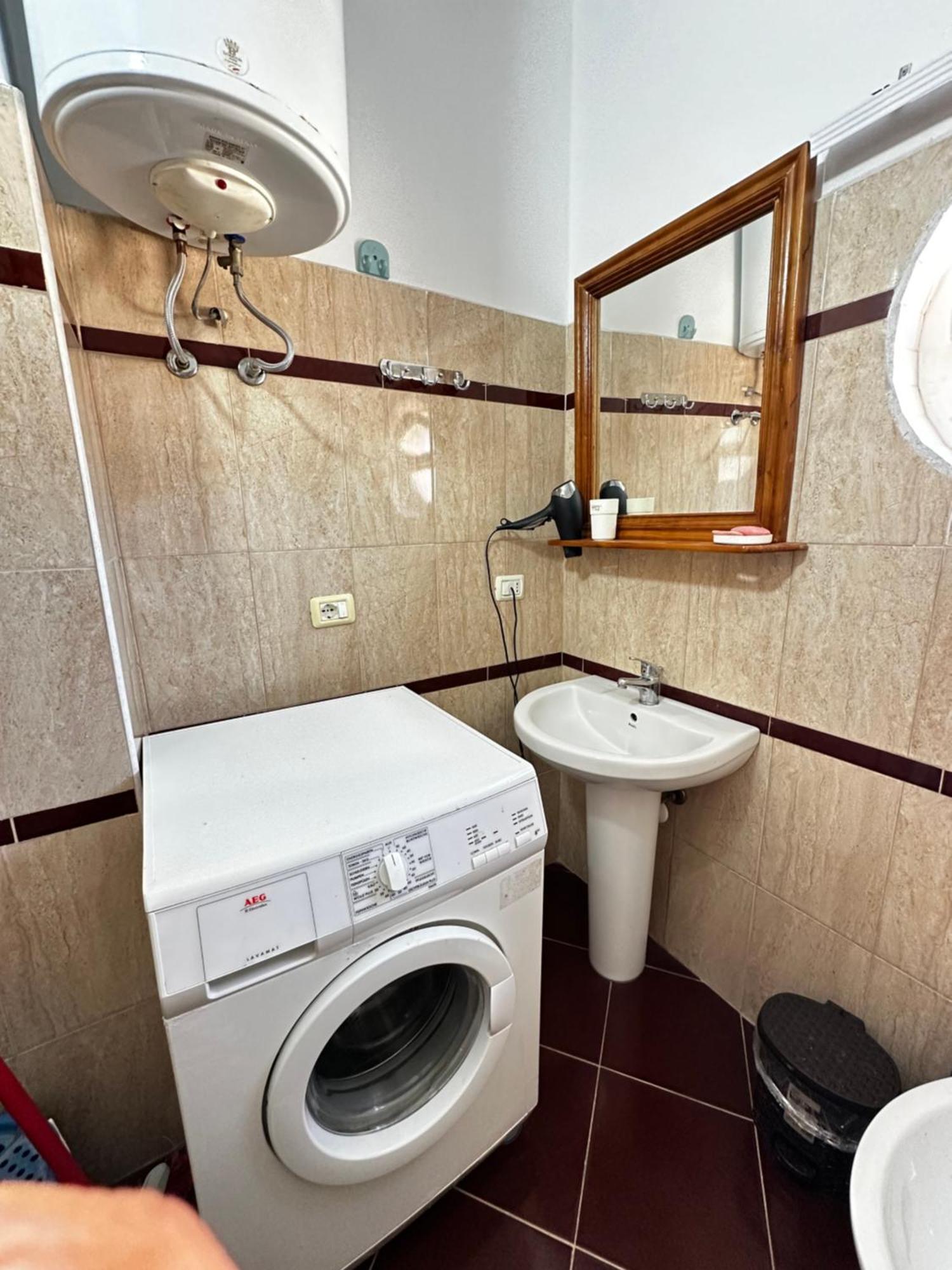 Romance Holiday Garden Inn دراس المظهر الخارجي الصورة