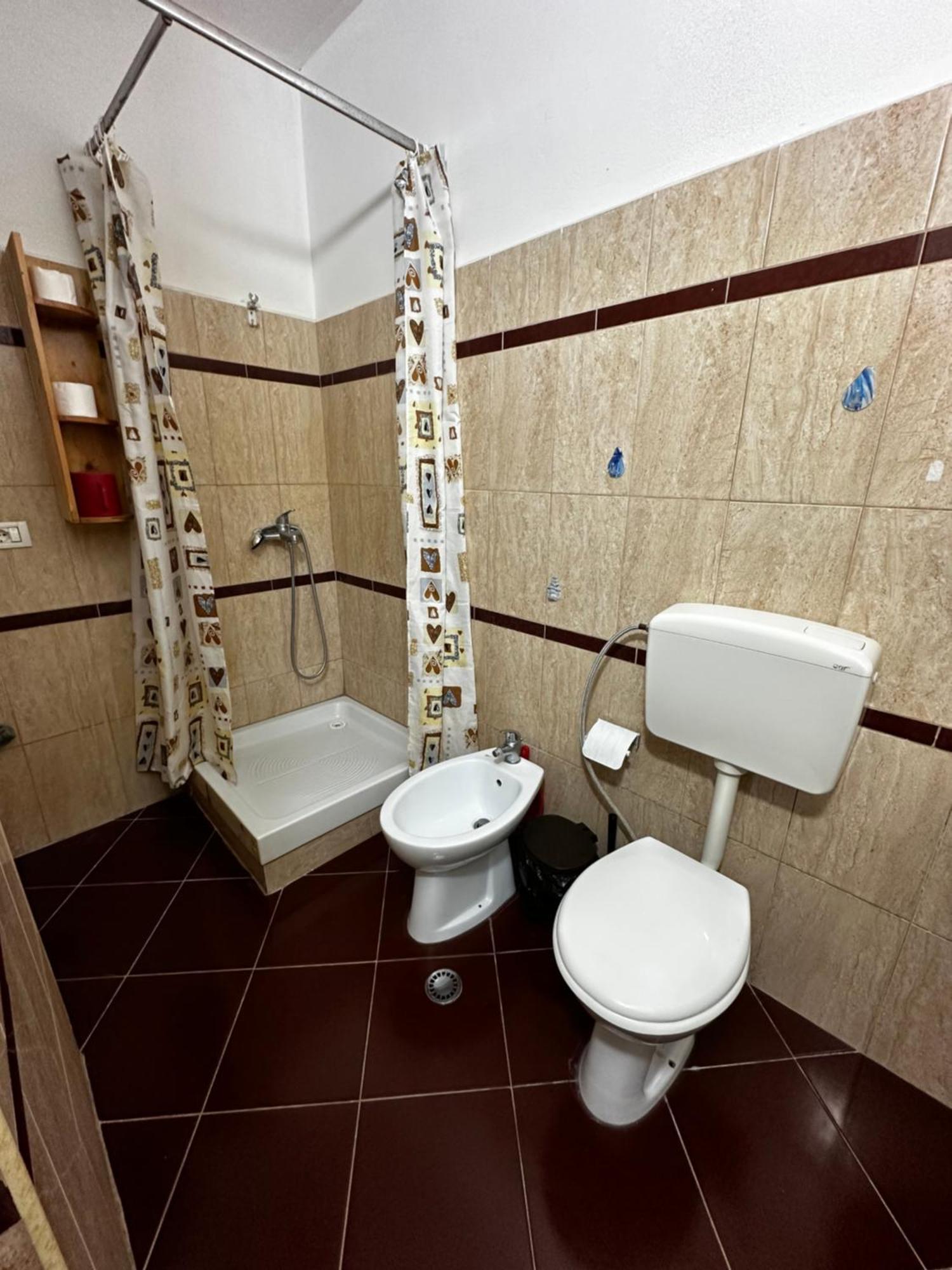 Romance Holiday Garden Inn دراس المظهر الخارجي الصورة