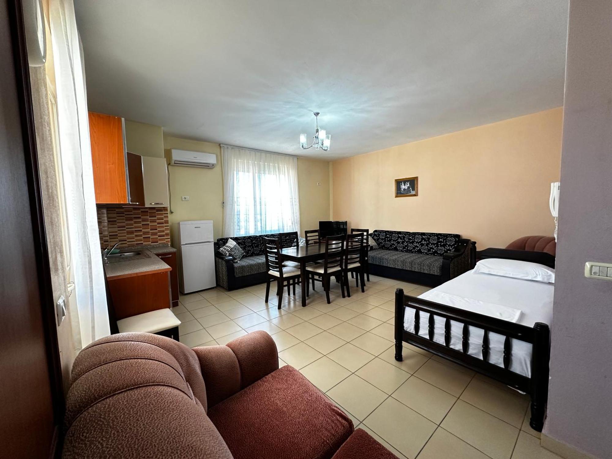 Romance Holiday Garden Inn دراس المظهر الخارجي الصورة